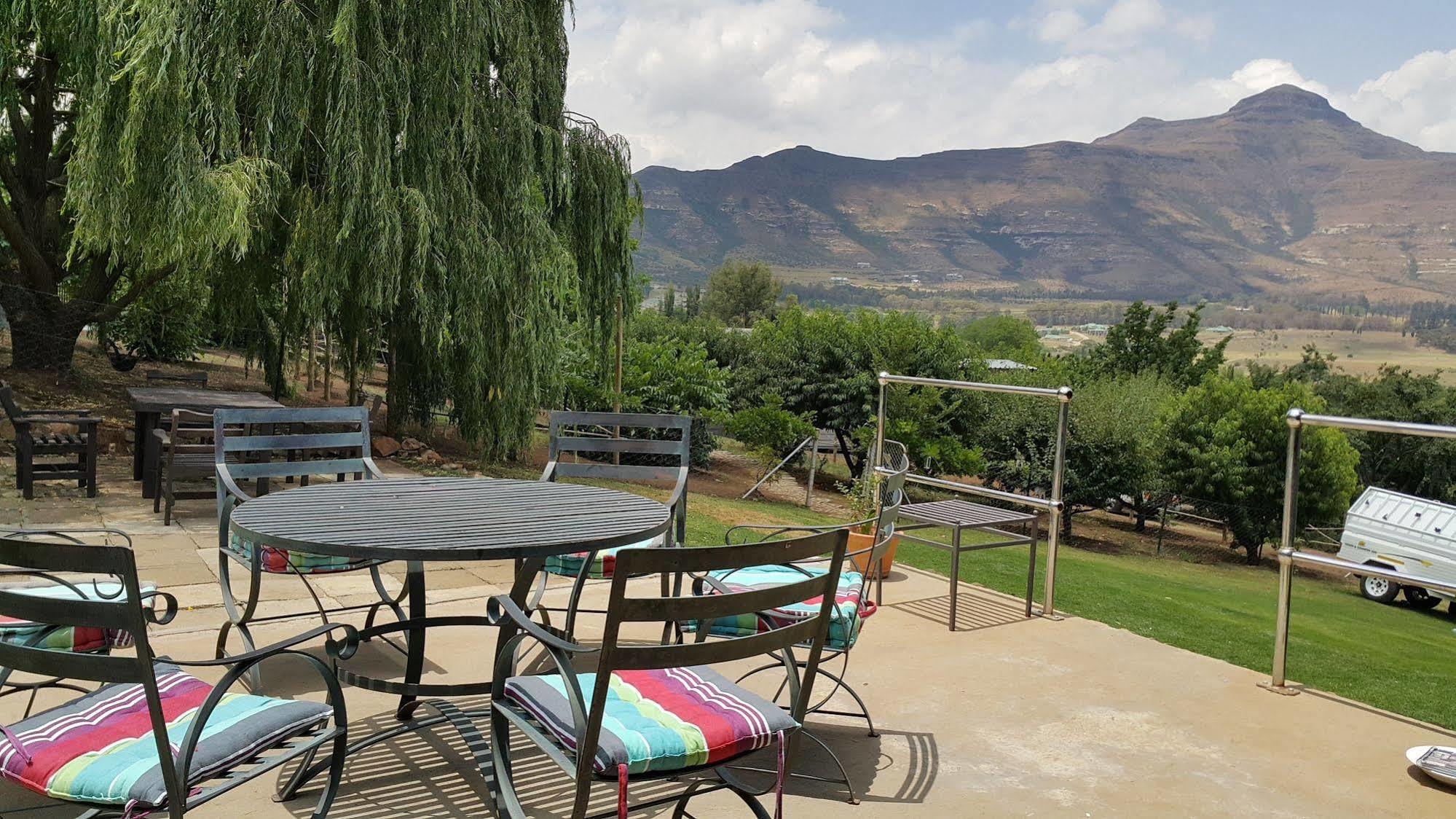 Golden View Luxury Self Catering Clarens Exterior foto